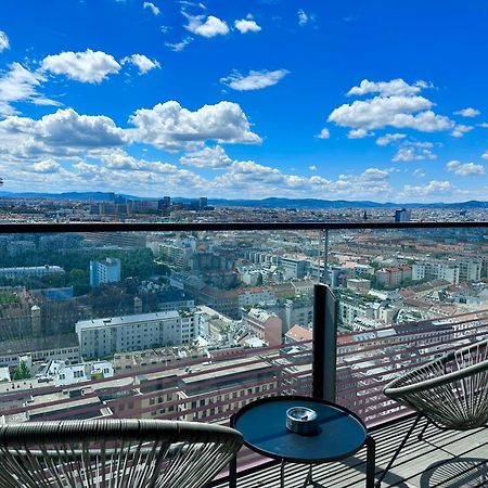 Luxury Penthouse I Rooftop Pool I Self Check-In Βιέννη Εξωτερικό φωτογραφία