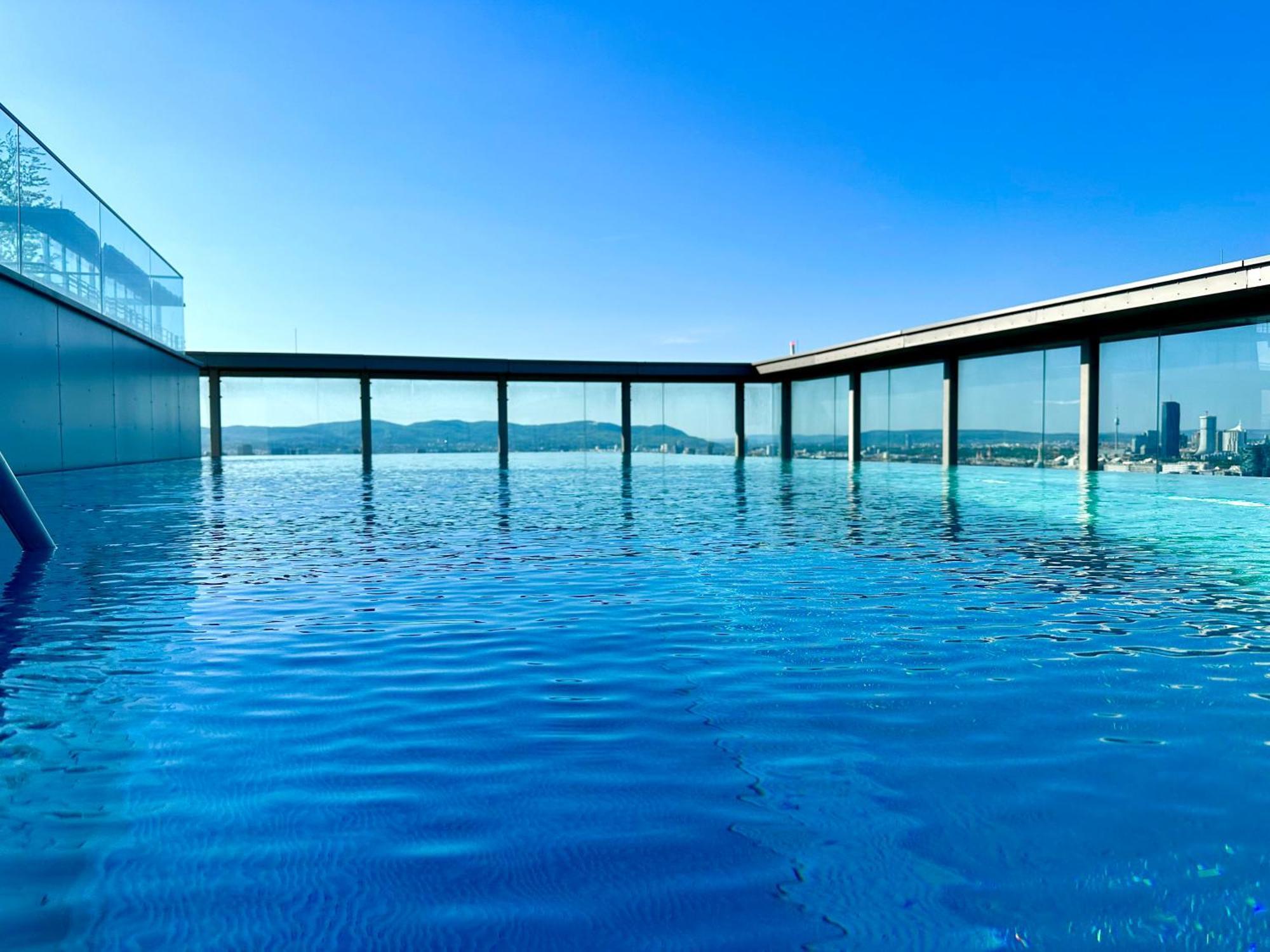 Luxury Penthouse I Rooftop Pool I Self Check-In Βιέννη Εξωτερικό φωτογραφία