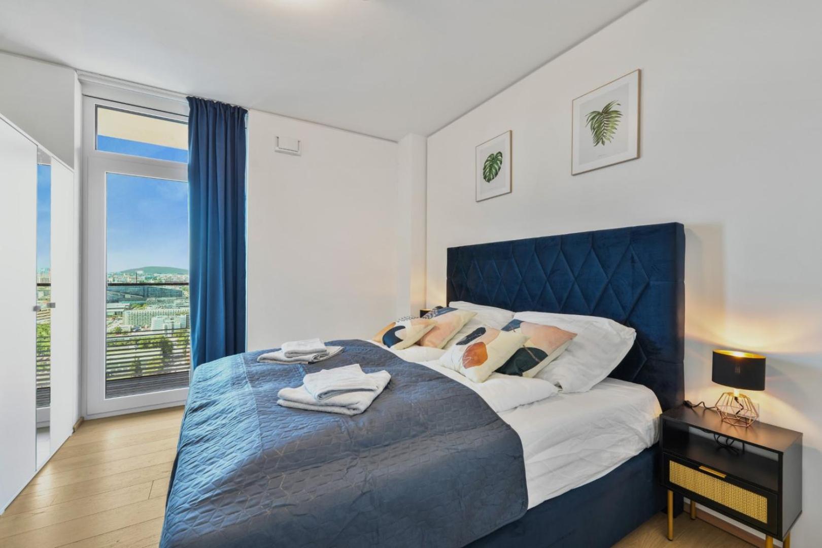 Luxury Penthouse I Rooftop Pool I Self Check-In Βιέννη Εξωτερικό φωτογραφία