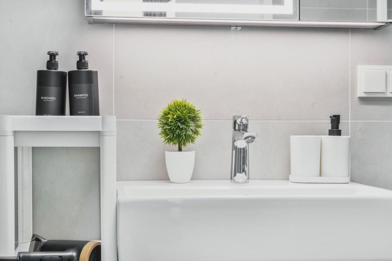 Luxury Penthouse I Rooftop Pool I Self Check-In Βιέννη Εξωτερικό φωτογραφία
